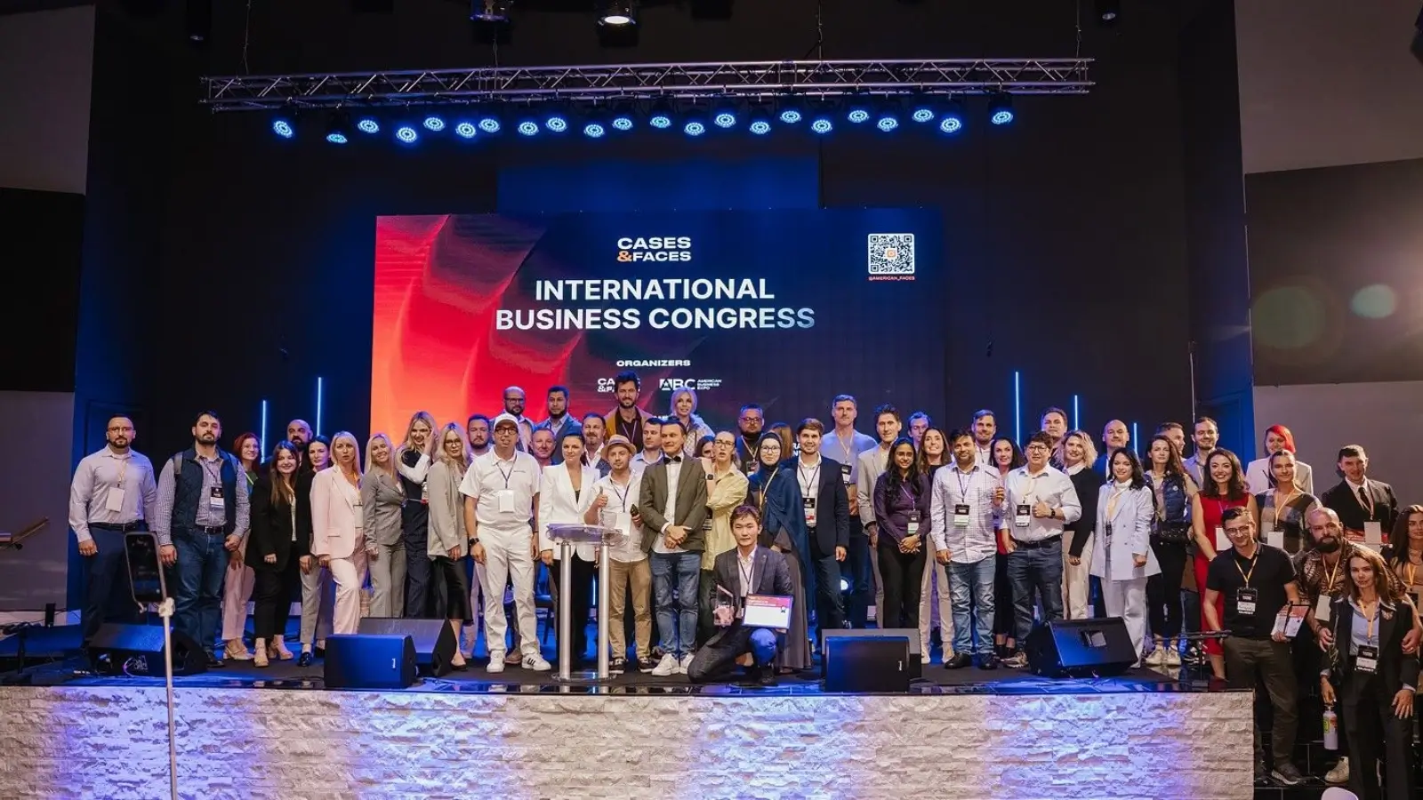 Executives and investors networking at the Cases & Faces Conference 2025 in Chicago