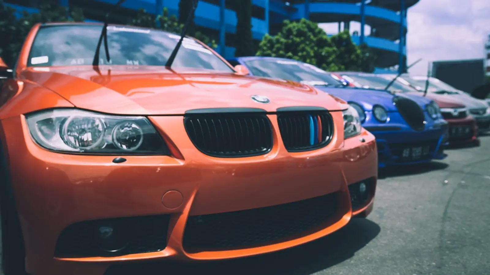 Oklahoma’s Top Car Dealerships for Luxury Vehicles Luxury cars showcased at a dealership in Oklahoma