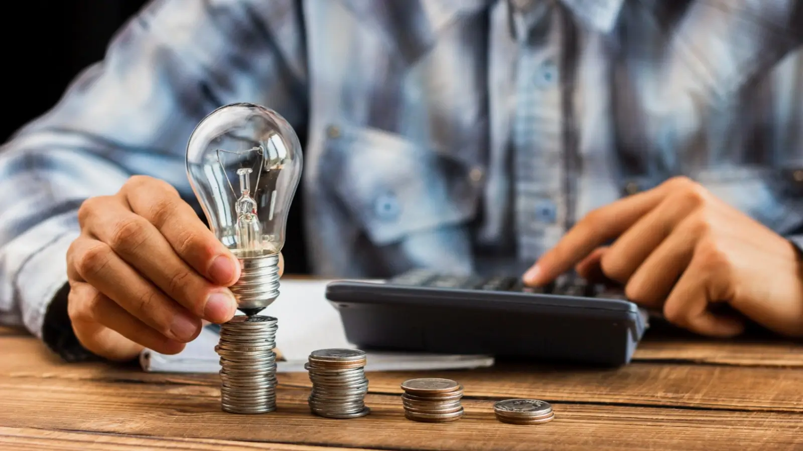 UK households reconsidering dual-fuel tariffs amid rising energy costs