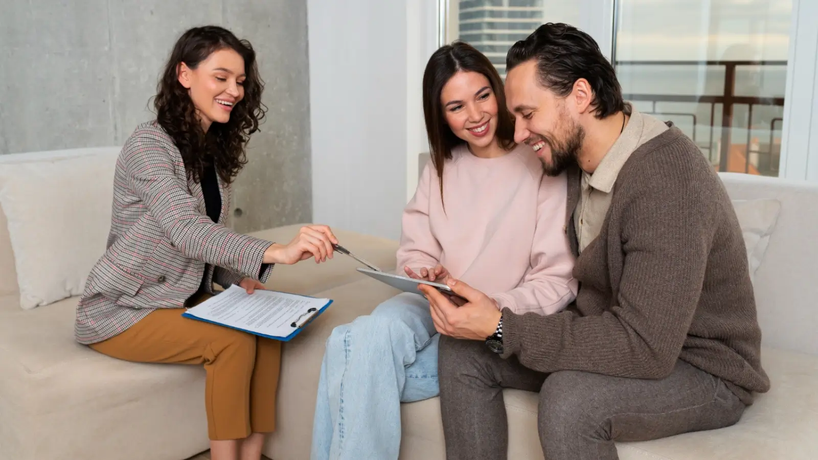 First home buyer meeting with a mortgage broker for financial advice and planning