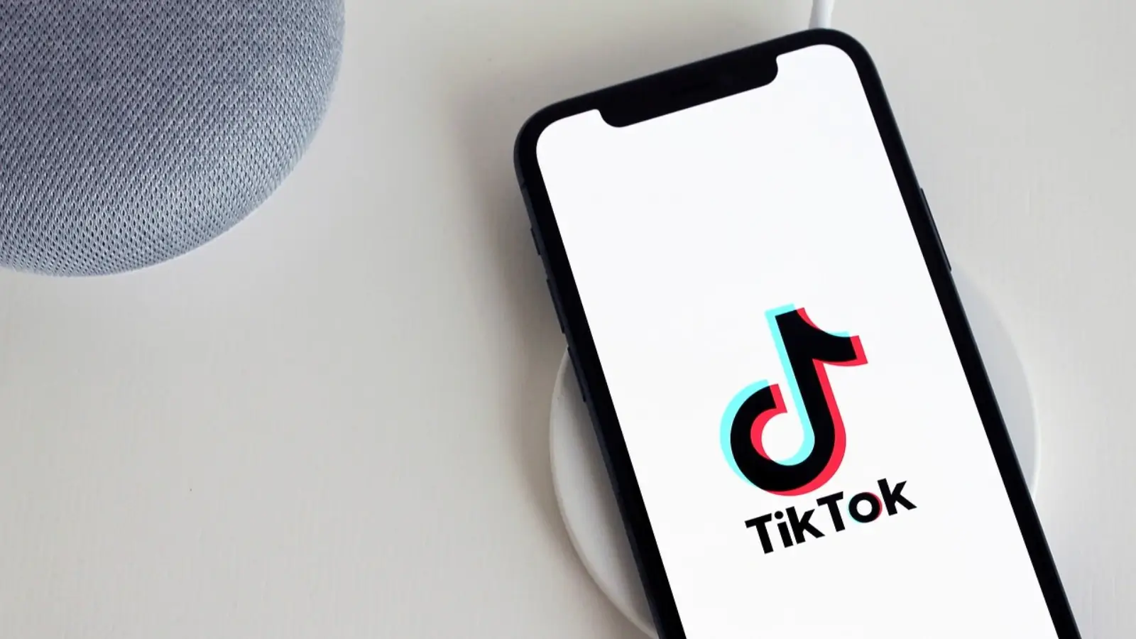 12 Best TikTok Downloaders That Actually Work in 2025 (Free & Premium Options)