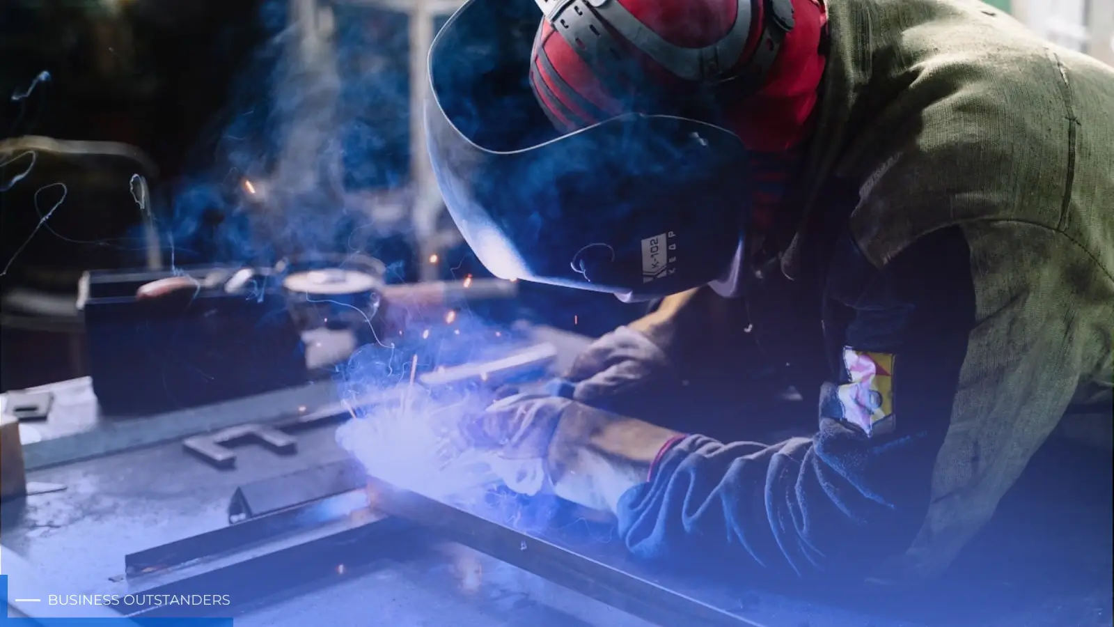 Sheet metal fabrication process with cutting, bending, and welding of metal sheets